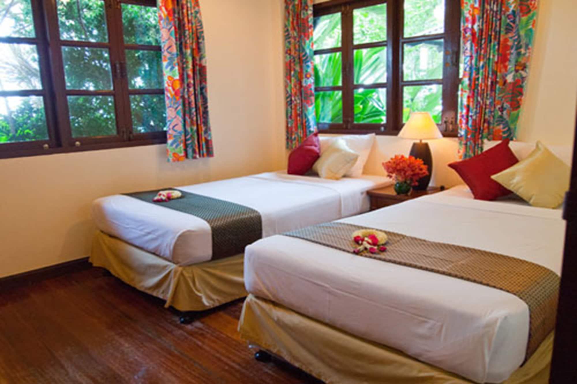 Baan Klang Aow Beach Resort بان كروت المظهر الخارجي الصورة