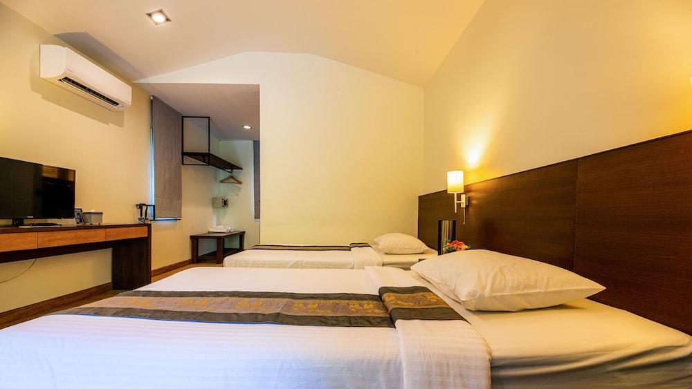 Baan Klang Aow Beach Resort بان كروت المظهر الخارجي الصورة