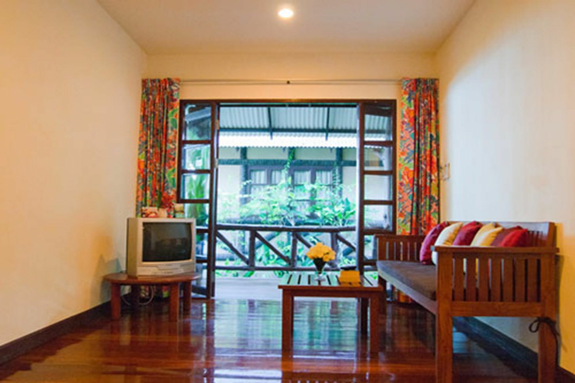 Baan Klang Aow Beach Resort بان كروت المظهر الخارجي الصورة
